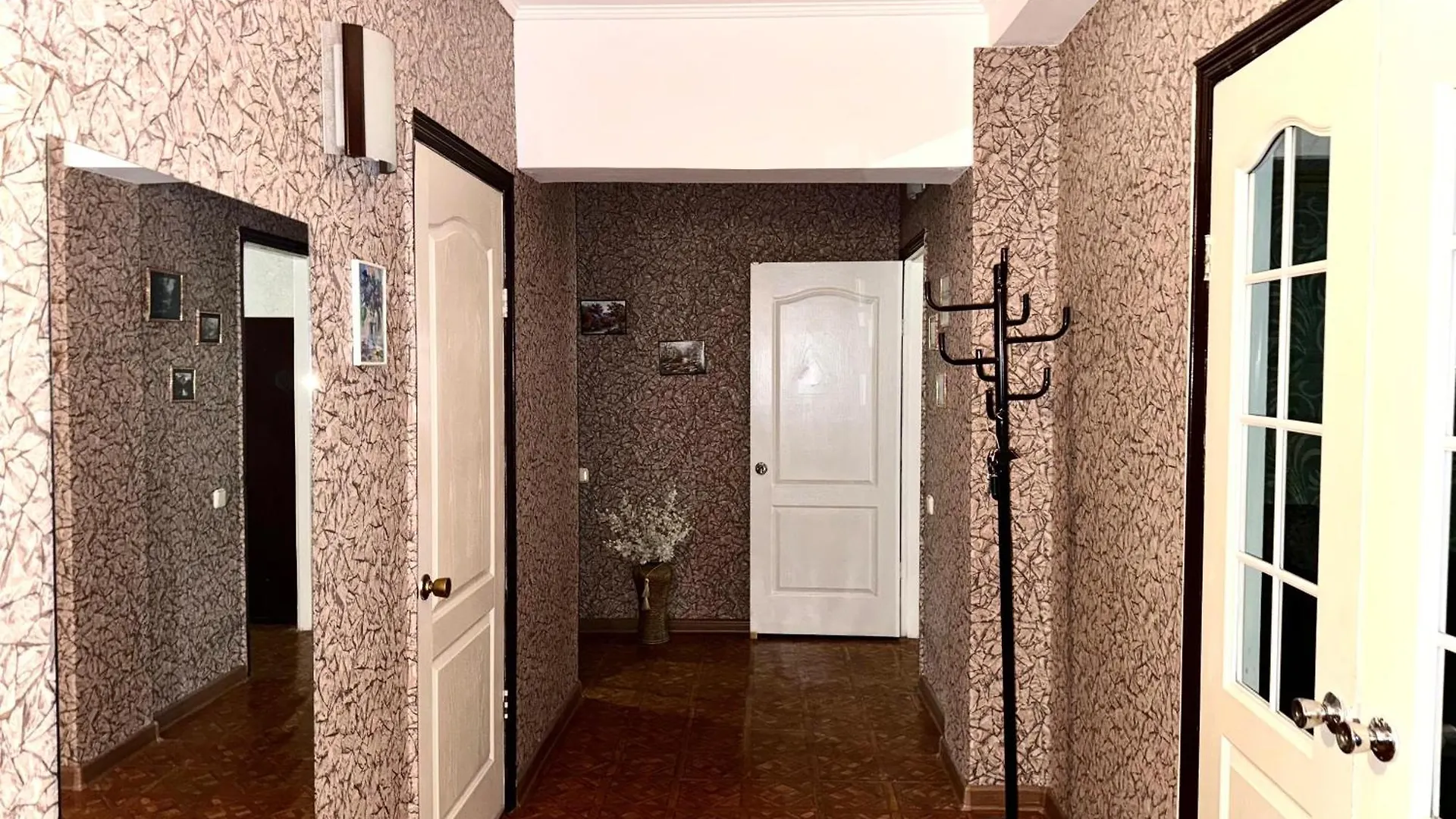 Apartmán Добрая Квартира Almaty